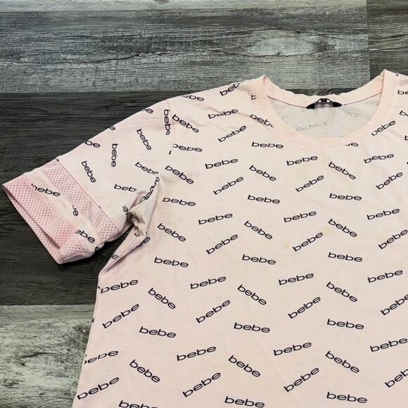 Bebe Sport Tossed Logo Pink Womens 1X Plus‎ Activewear All Over Print Crop Top - Picture 3 of 11